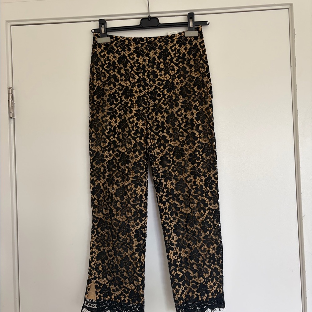 Moschino Black and Gold Patterned Cropped Pants